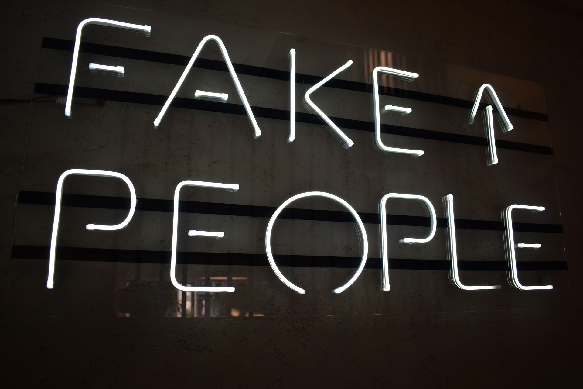 fake reviews from fake users are taking over the internet